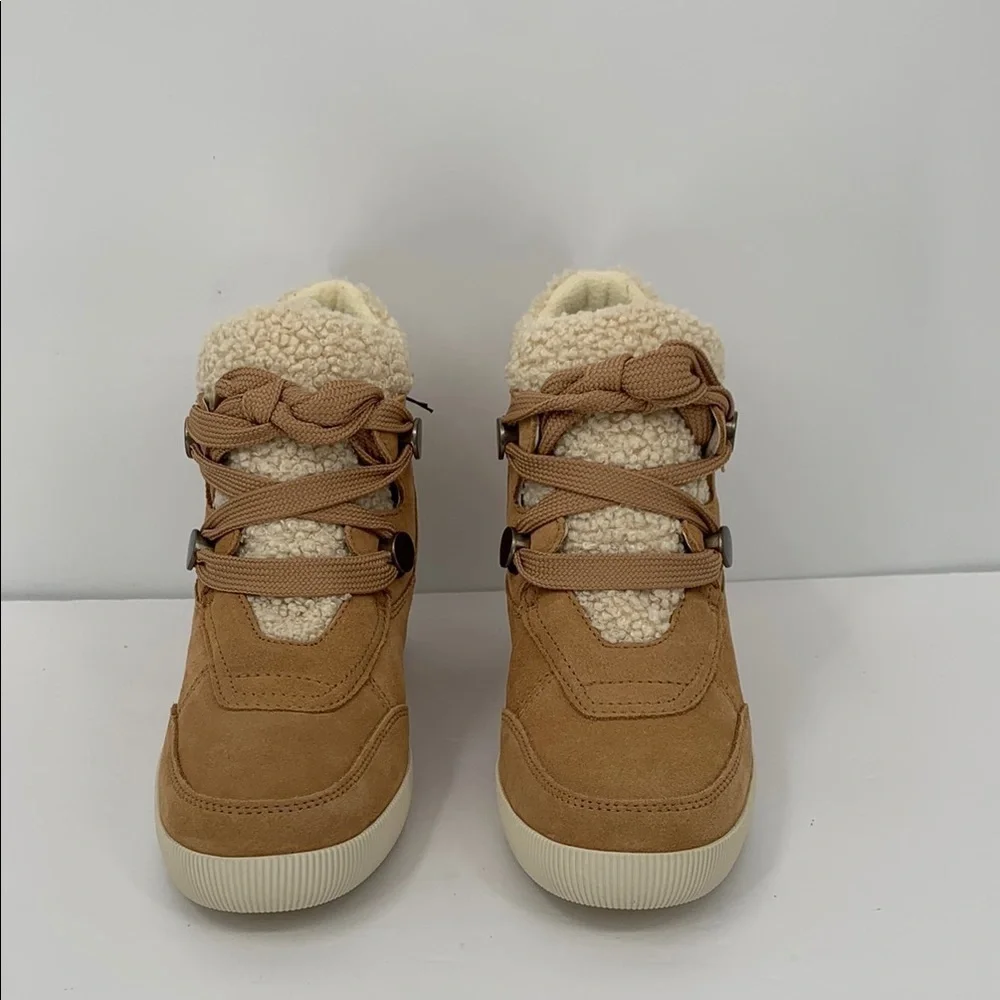 Sorel Out n About Cozy hidden wedge boot suede hiking shearling winter tan new 8